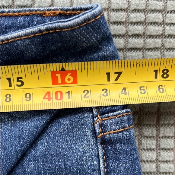 Embroidered Blue Jeans - Picture 6 of 8